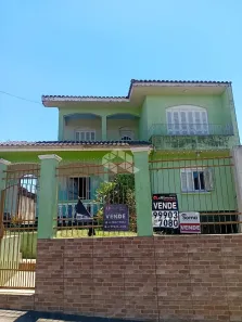 Casa com 4 Quartos à venda, 257m² no Itararé, Santa Maria