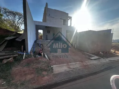 Casa de Condomínio com 3 Quartos à venda, 200m² no Bairro das Palmeiras, Campinas