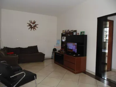 Casa com 4 Quartos à venda, 400m² no Eldorado, Contagem