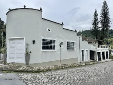 Imóvel Comercial com 1 Quarto para alugar, 156m² no Bom Retiro, Blumenau
