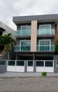Casa de Condomínio com 4 Quartos à venda, 330m² no Lagoa, Macaé