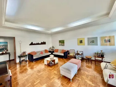 Casa com 7 Quartos à venda, 314m² no Serra, Belo Horizonte