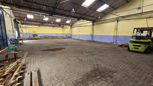 Galpão/Depósito/Armazém para alugar, 746m² no Vila Nogueira, Diadema