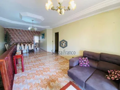 Sobrado com 3 Quartos à venda, 450m² no Jardim Aeroporto III, Mogi das Cruzes