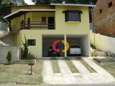Casa de Condomínio com 4 Quartos à venda, 220m² no Arujá Country Club, Arujá