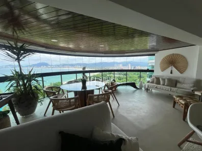 Apartamento com 5 Quartos à venda, 225m² no Mar e Céu, Guarujá