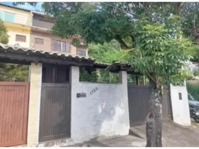 Casa com 4 Quartos à venda, 194m² no Piratininga, Niterói