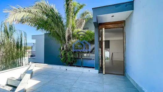 Casa com 3 Quartos à venda, 381m² no Poiares, Caraguatatuba