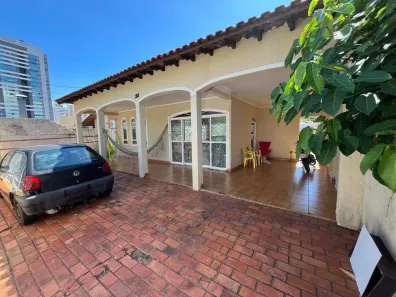 Casa com 3 Quartos à venda, 137m² no Santa Fé, Campo Grande