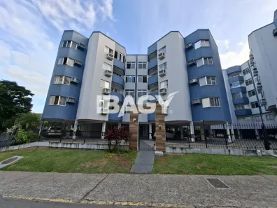 Apartamento com 2 Quartos para alugar, 81m² no Itacorubi, Florianópolis