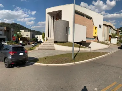 Sobrado com 4 Quartos à venda, 675m² no Tamboré, Barueri