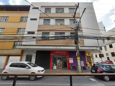 Apartamento com 3 Quartos para alugar, 119m² no Centro, Juiz de Fora