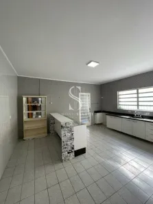 Sobrado com 4 Quartos à venda, 210m² no Jaguaré, São Paulo