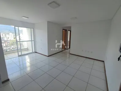 Apartamento com 2 Quartos para alugar, 57m² no Vila Nova, Jaraguá do Sul