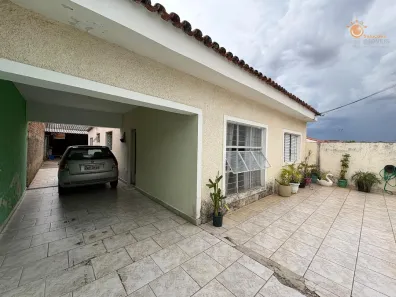 Casa com 5 Quartos à venda, 220m² no Retiro São João, Sorocaba