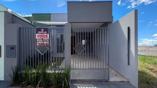 Casa com 3 Quartos para alugar, 80m² no Jardim da Luz, Londrina