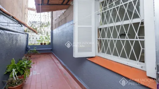 Apartamento com 3 Quartos à venda, 77m² no São João, Porto Alegre