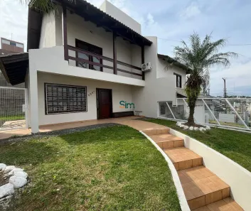 Casa com 3 Quartos à venda, 226m² no Presidente Médici, Chapecó