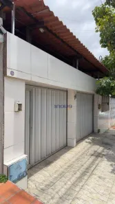Casa com 4 Quartos à venda, 210m² no Pici, Fortaleza