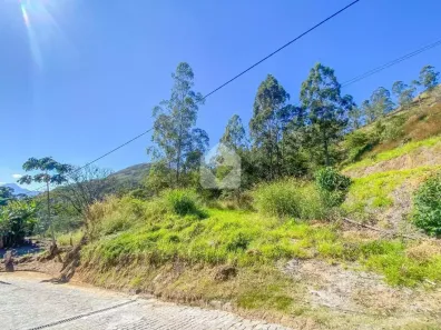 Lote/Terreno à venda, 1100m² no Carangola, Petrópolis