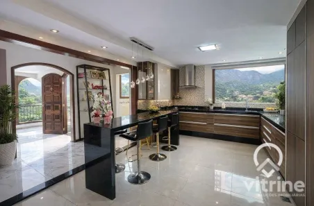 Casa com 3 Quartos à venda, 191m² no Cônego, Nova Friburgo