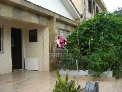 Casa com 2 Quartos para alugar, 204m² no Rudge Ramos, São Bernardo do Campo