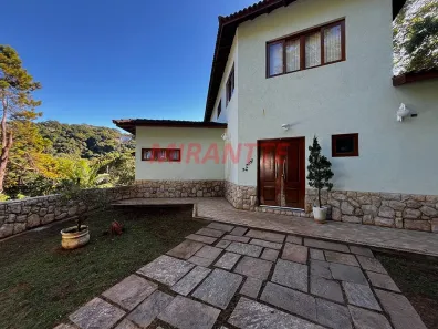 Sobrado com 4 Quartos à venda, 317m² no Caraguatá, Mairiporã