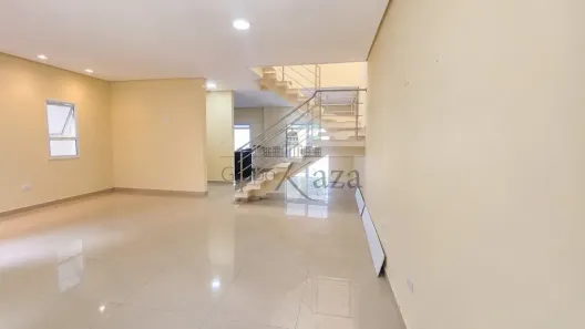 Sobrado com 3 Quartos para alugar, 240m² no Loteamento Villa Branca, Jacareí