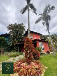 Casa de Condomínio com 4 Quartos à venda, 350m² no Piratininga, Niterói