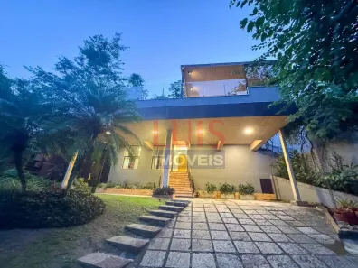Casa de Condomínio com 4 Quartos à venda, 350m² no Mata Paca, Niterói