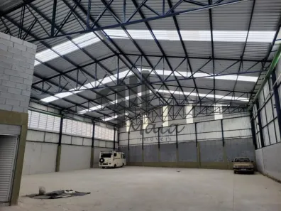 Galpão/Depósito/Armazém para alugar, 1180m² no Parque João Ramalho, Santo André