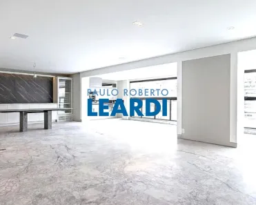 Apartamento com 2 Quartos à venda, 215m² no Jardim Paulista, São Paulo