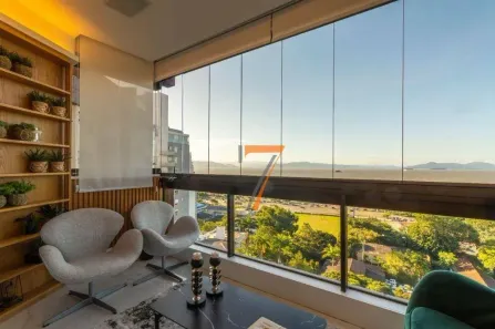 Apartamento com 3 Quartos à venda, 304m² no Agronômica, Florianópolis