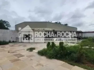 Casa com 4 Quartos à venda, 720m² no Dirceu Arcoverde, Parnaíba