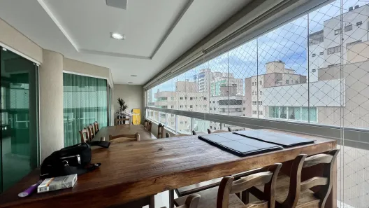 Apartamento com 4 Quartos à venda, 195m² no Meia Praia, Itapema