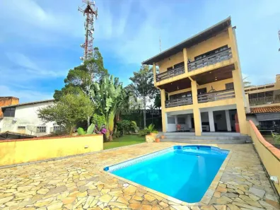 Sobrado com 3 Quartos à venda, 171m² no Centro, Barra Velha
