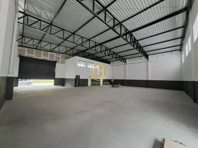 Galpão/Depósito/Armazém para alugar, 680m² no Jardim Califórnia, Jacareí