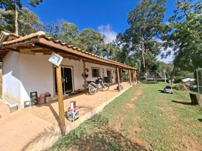 Fazenda/Sítio com 2 Quartos à venda, 1800m² no DONA CATARINA, Mairinque