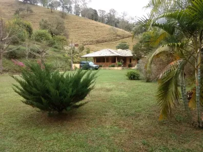 Fazenda/Sítio com 3 Quartos à venda, 500m² no , Córrego do Bom Jesus