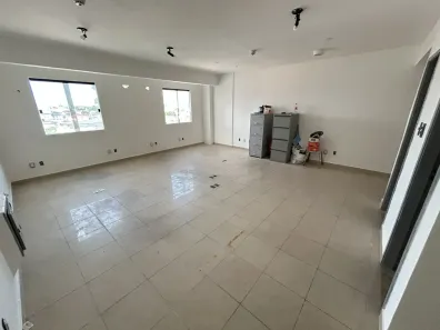 Sala Comercial para alugar, 22m² no Pitangueiras, Lauro de Freitas