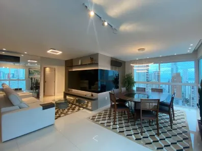 Apartamento com 3 Quartos à venda, 128m² no Centro, Balneário Camboriú