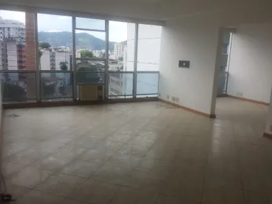 Apartamento com 3 Quartos para alugar, 130m² no Tijuca, Rio de Janeiro