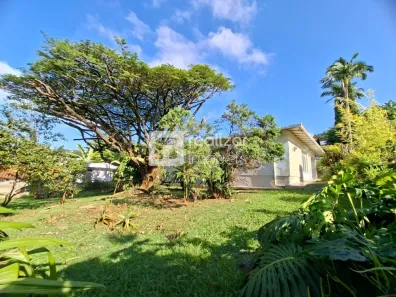 Casa com 3 Quartos para alugar, 200m² no Trindade, Florianópolis