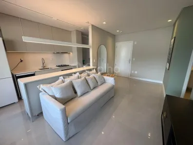 Apartamento com 2 Quartos para alugar, 89m² no Kobrasol, São José