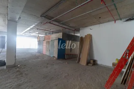 Sala Comercial para alugar, 244m² no Pinheiros, São Paulo