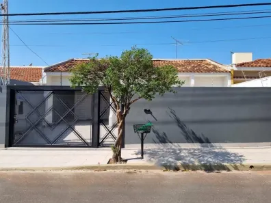 Casa com 3 Quartos à venda, 172m² no Jardim América, Marília