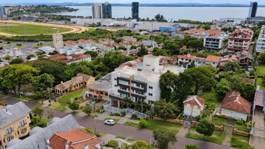 Apartamento com 3 Quartos à venda, 159m² no Cristal, Porto Alegre