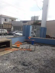 Casa com 3 Quartos para alugar, 200m² no Vila Yara, Osasco