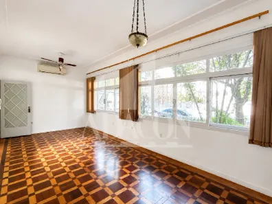 Apartamento com 3 Quartos para alugar, 93m² no Santana, Porto Alegre