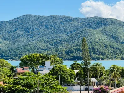 Apartamento com 3 Quartos para alugar, 73m² no , Governador Celso Ramos